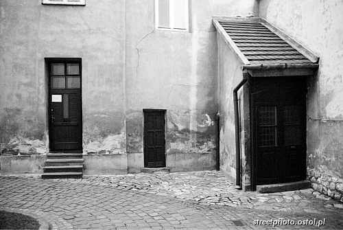 Fotografie czarnobiałe Kraków, rynek planty