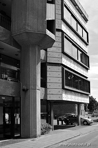 Cambridge - Apartamentowiec - Architektura nowoczesna, architektura, pejzaż miejski, fotografia krajoznawcza