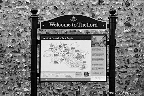 Thetford - Norfolk. Tablica informacyjna, fotografia krajoznawcza