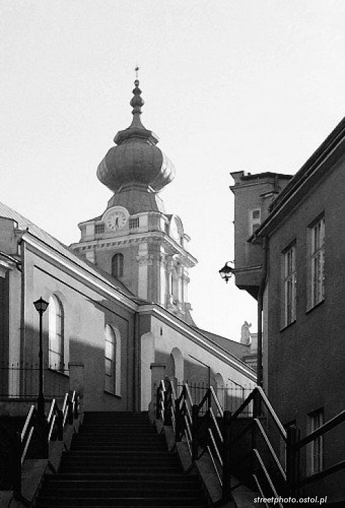 Kościół w Wadowicach. Miasto papieskie, Wieża kościelna