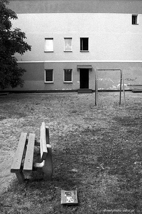 Kwidzyn. Plac zabaw. Podwórze.