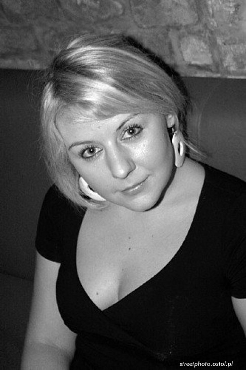 Ania.