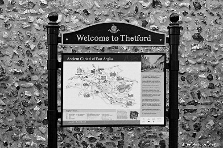 Thetford - Norfolk. Tablica informacyjna, fotografia krajoznawcza