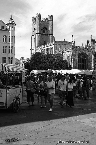 Cambridge - Centrum miasta. Katedra i rynek, architektura, pejzaż miejski, fotografia krajoznawcza